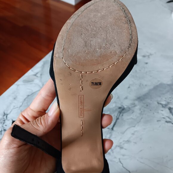 Vince Camuto Platform Black High Heel Stap Velvet - Picture 3 of 3